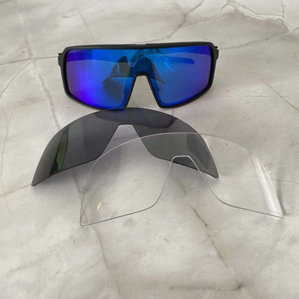 Oakley sunglasses